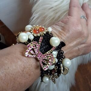 Vintage Betsey Johnson Paris  Charm  Black Stretch Bracelet